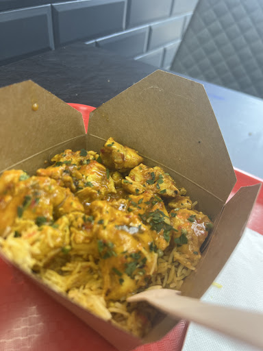 Photo of Mimiz Peri Peri - 34 Wellingborough Rd, Northampton NN1 4DN